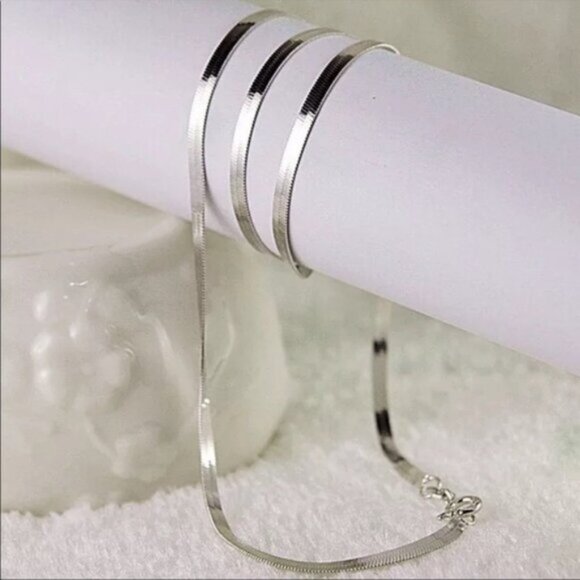 20” NEW  925 STERLING SILVER HERRINGBONE NECKLACE, NICE NECKLACE, CUTE NECKLACE - Picture 3 of 6
